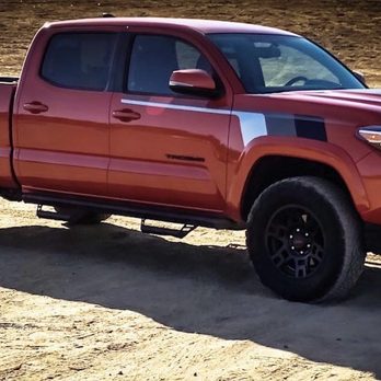 World Famous 4x4 - Toyota Tacoma TRD - Auto Repair Near Me - Burbank, California World Famous 4x4 - Toyota Tacoma TRD - Auto Repair Near Me - Burbank, California