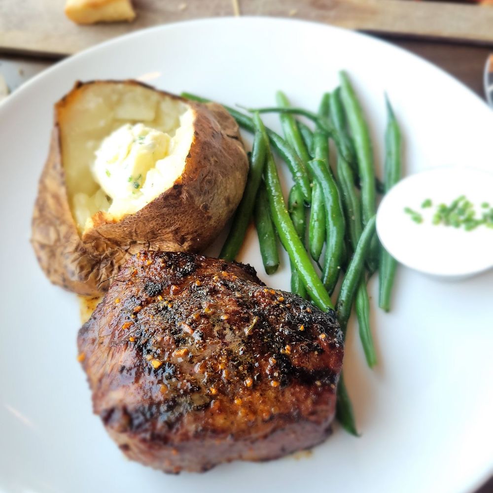 Budd's Broiler - 10 oz. Waygu steak - Steakhouses Near Me - Richland, Washington Budd's Broiler - 10 oz. Waygu steak - Steakhouses Near Me - Richland, Washington