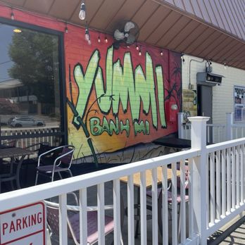 Yummi Banh Mi Street Side Cafè - Exterior - Vietnamese Near Me - Salisbury, North Carolina Yummi Banh Mi Street Side Cafè - Exterior - Vietnamese Near Me - Salisbury, North Carolina