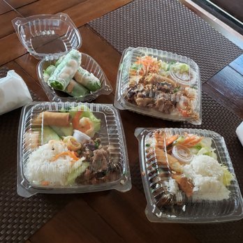 Mai's Kitchen - Vietnamese Near Me - Union City, California