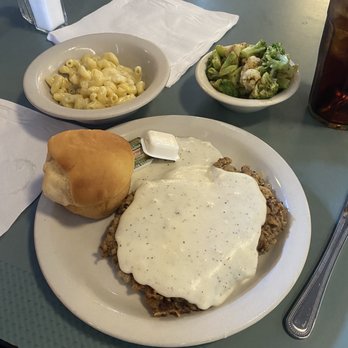 The SmokeStack Restaurant - Chicken fried steak, white cheddar Mac and cheese, broccoli cauliflower medley and fresh bread - American Near Me - Thurber, Texas The SmokeStack Restaurant - Chicken fried steak, white cheddar Mac and cheese, broccoli cauliflower medley and fresh bread - American Near Me - Thurber, Texas