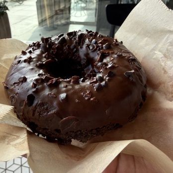 Sidecar Doughnuts & Coffee - Vegan Chocolate Silk Pie gluten friendly - Donuts Near Me - Santa Monica, California Sidecar Doughnuts & Coffee - Vegan Chocolate Silk Pie gluten friendly - Donuts Near Me - Santa Monica, California