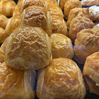 L'Experience Paris - Bellevue - Yummy - Bakeries Near Me - Bellevue, Washington L'Experience Paris - Bellevue - Yummy - Bakeries Near Me - Bellevue, Washington