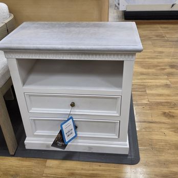 HomeGoods - Home Decor Near Me - Huntington Beach, California