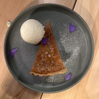 Myrth - Honey pi - Pizza Near Me - Ada, Michigan