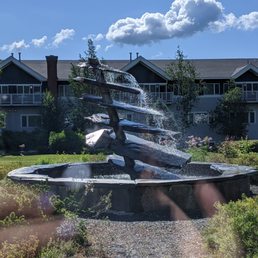 Sculptural fountain on the hotel grounds Sculptural fountain on the hotel grounds