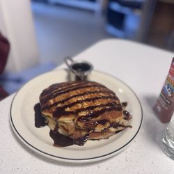 HangOverEasy - Chocolate Pancakes