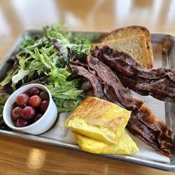 Living Room Coffee & Kitchen - Breakfast Plate