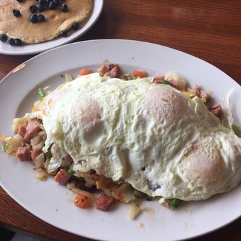 Mr A's Restaurant - Denver skillet - Breakfast & Brunch Near Me - Roselle, Illinois Mr A's Restaurant - Denver skillet - Breakfast & Brunch Near Me - Roselle, Illinois