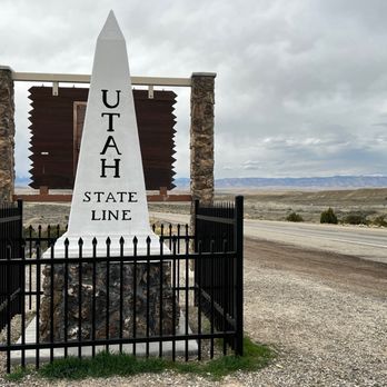 Colorado-Utah State Line - Utah side - Landmarks & Historical Buildings Near Me