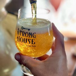 Stronghouse Brew Pub - Beer on tap