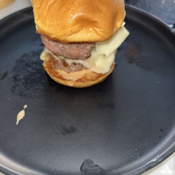 Vagabond - King's Sliders (my absolute favorite) - Bars Near Me - Washington, DC, District of Columbia