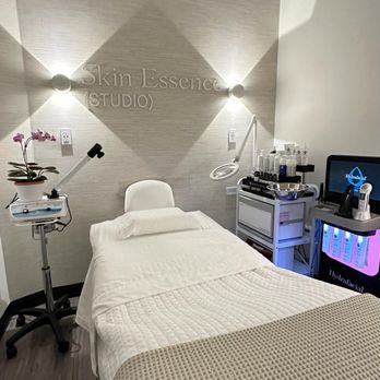 Skin Essence Studio - Studio - Estheticians Near Me - Coral Gables, Florida Skin Essence Studio - Studio - Estheticians Near Me - Coral Gables, Florida