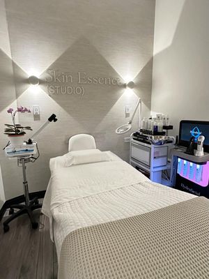The Studio - Skin Essence Studio
Text (305) 775-9558 The Studio - Skin Essence Studio
Text (305) 775-9558