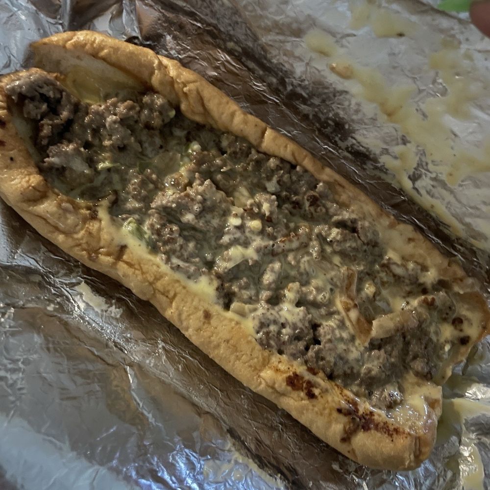 Cheesy Cheesesteak Cheesy Cheesesteak