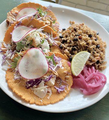 Pura Vida Cocina by null