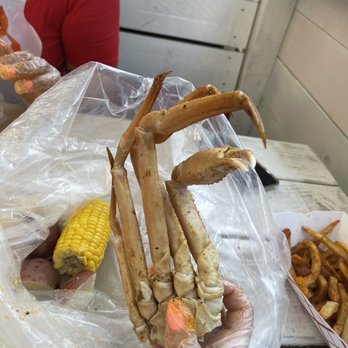 Theboil - One cluster for $25 - Seafood Near Me - Jersey City, New Jersey Theboil - One cluster for $25 - Seafood Near Me - Jersey City, New Jersey