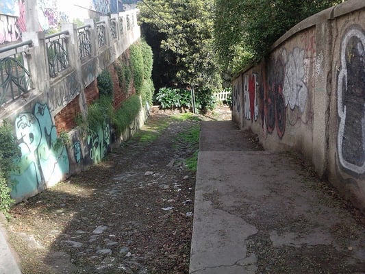 Ascensor El Peral by null