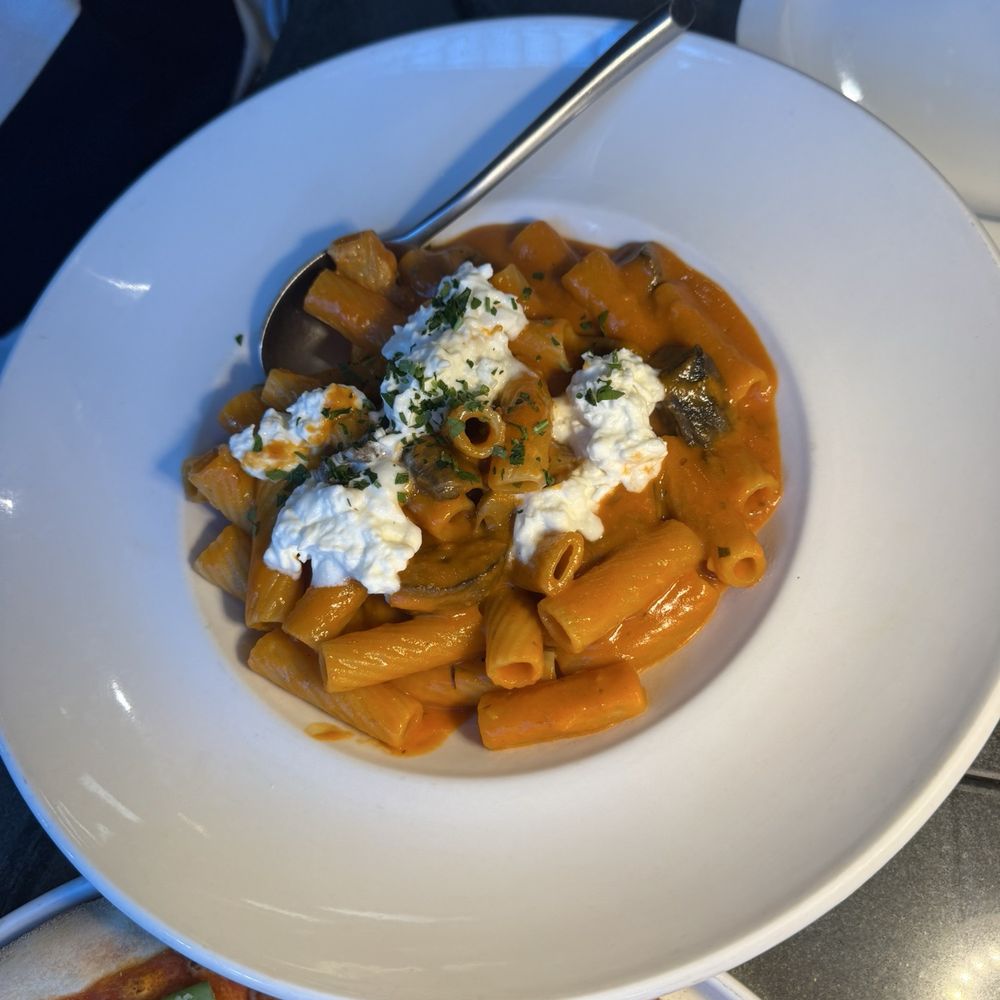 Ambrogio15 Del Mar - Miami Vice Rigatoni - Italian Near Me - San Diego, California Ambrogio15 Del Mar - Miami Vice Rigatoni - Italian Near Me - San Diego, California