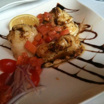 Estiatorio Volos - Kalamari appetizer - Seafood Near Me - Toronto, Ontario