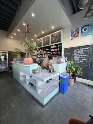 Main Squeeze by null