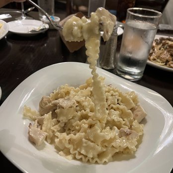 Sette Mezzo Ristorante - Mafalde alfredo (with chicken) - Italian Near Me - Coconut Creek, Florida