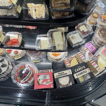 Pavilions - Gluten-free desserts available - Grocery Near Me - Sherman Oaks, California Pavilions - Gluten-free desserts available - Grocery Near Me - Sherman Oaks, California