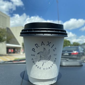 Praxis Coffee Roasters - Latte w/ Oat Milk - Coffee & Tea Near Me - Austin, Texas Praxis Coffee Roasters - Latte w/ Oat Milk - Coffee & Tea Near Me - Austin, Texas