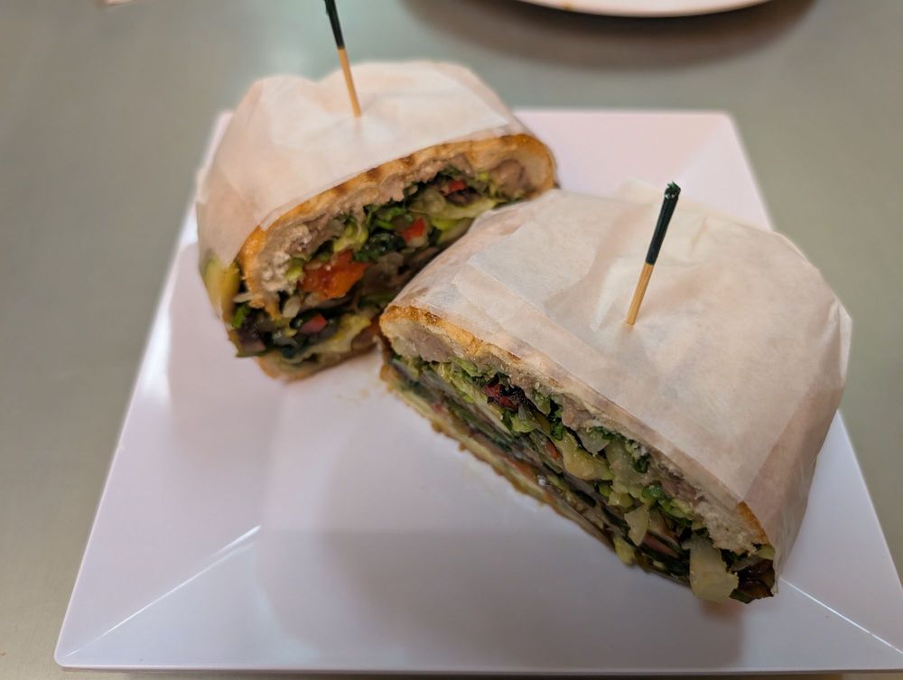 Don Pepe Tortas & Jugos