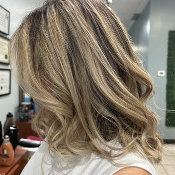 Vidal Hair Salon - Hair Salons Near Me - Tomball, Texas Vidal Hair Salon - Hair Salons Near Me - Tomball, Texas