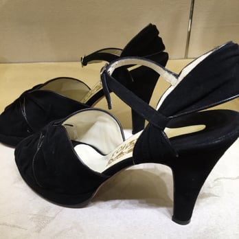 Ferragamo UK - Accessories Near Me - London, XGL