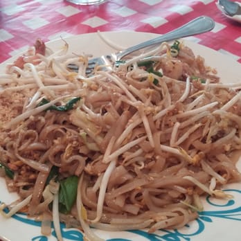 Thai Stellar - lunch portion of shrimp Pad Thai. Also 7.99, the wife loved it! She isn't easily impressed with most Pad Thai. - Thai Near Me - Webster, Texas