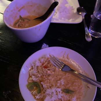 New Thai Elephant - Red curry chicken - Thai Near Me - San Mateo, California