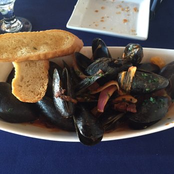Narcoossee's - Mussels - New American Near Me - Lake Buena Vista, Florida Narcoossee's - Mussels - New American Near Me - Lake Buena Vista, Florida
