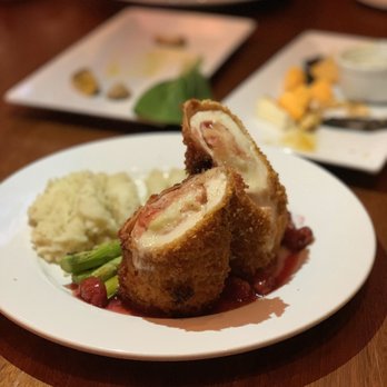Smitty's Study Pub - Chicken roulade - Pubs Near Me - Madison, Wisconsin