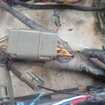 Woodies Roadside - Rat chewed wires made my RV not drivable. - Towing Near Me Woodies Roadside - Rat chewed wires made my RV not drivable. - Towing Near Me