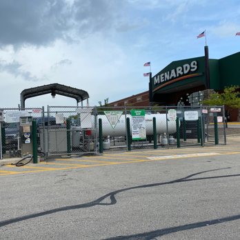 Menards - Hardware Stores Near Me - Morton Grove, Illinois