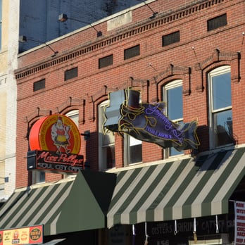 Beale Street - Local Flavor Near Me - Memphis, Tennessee