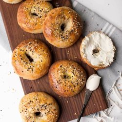 Miami Cheese Shop - Fresh baked bagels and cream cheese