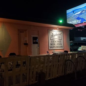 The Aristocrat Lounge - Outside at night - Dive Bars Near Me - Austin, Texas The Aristocrat Lounge - Outside at night - Dive Bars Near Me - Austin, Texas