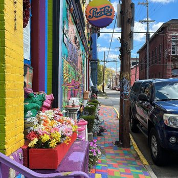 Randyland - Art Galleries Near Me - Pittsburgh, Pennsylvania Randyland - Art Galleries Near Me - Pittsburgh, Pennsylvania