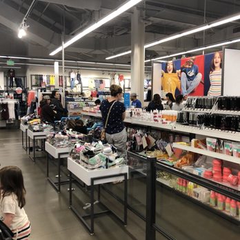Old Navy - Women's Clothing Near Me - Concord, California
