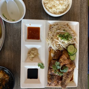 PappaRich - Hanian chicken - Malaysian Near Me - Houston, Texas