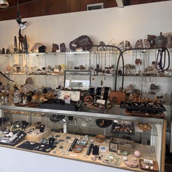 Dinosaur Gallery - Crystals and jewelry - Gemstones & Minerals Near Me - Del Mar, California Dinosaur Gallery - Crystals and jewelry - Gemstones & Minerals Near Me - Del Mar, California