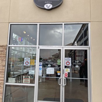 High Point Grill - High Point Grill.  The deceptively non-assuming facade. - Sandwiches Near Me - Albuquerque, New Mexico