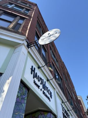 HausWitch Home + Healing by null