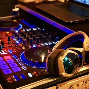 Dramatic Dimensions Entertainment - Detroit DJ - DJs Near Me - Garden City, Michigan Dramatic Dimensions Entertainment - Detroit DJ - DJs Near Me - Garden City, Michigan