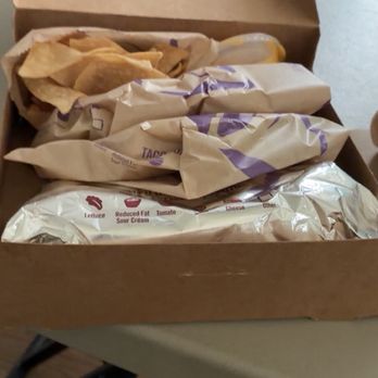 Taco Bell - $9 luxe box - Fast Food Near Me - Campbellsville, Kentucky Taco Bell - $9 luxe box - Fast Food Near Me - Campbellsville, Kentucky
