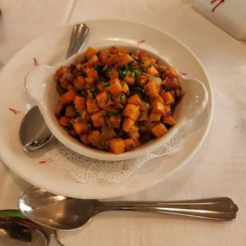 Arnaud's Restaurant - Cajun/Creole Near Me - New Orleans, Louisiana