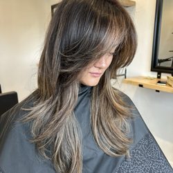 Danie Bueno Beauty - Balayage+Haircut and deep condition with @daniebuenobeauty 8084859220 located in studio 910